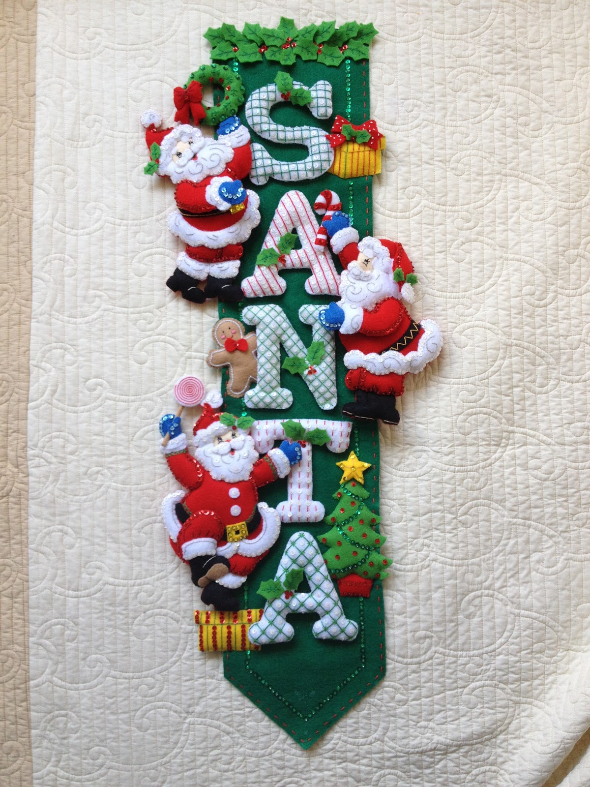 Samplers, Silks and Linens Bucilla felt kits